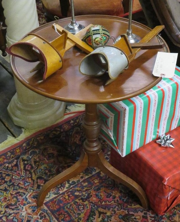 Drop leaf tea table (c. 1840's-1850's)