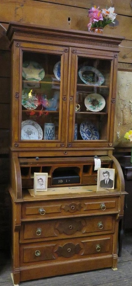 Walnut rolltop secretary desk (c. 1870)